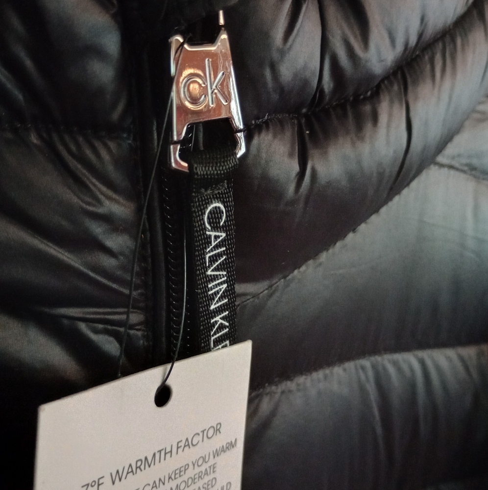 Calvin Klein Black Puffer Jacket Sleek Quilted Design - Picture 6 of 9